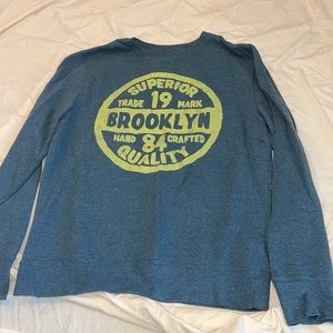 Mossimo size medium crew neck